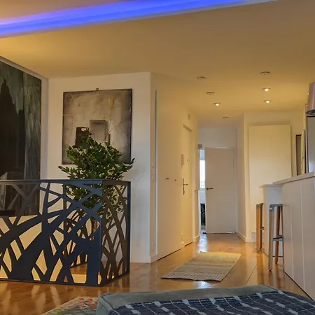 アパート Gorgeous Penthouse Overlooking The Skyline *